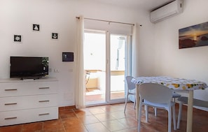 Dining - Amazing apartment in Costa Paradiso with swimming pool (Costa Paradiso)