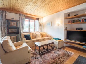TV, fireplace - Val Signina 8-17 by Interhome (Laax)