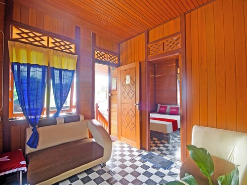 OYO 91246 Pulisan Ekowisata Homestay
