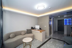 Lobby - Robin Hotel Istanbul (Istanbul)