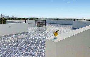 Terrace/patio - Nice home in Menfi with house a panoramic view (Menfi)