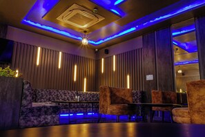 Bar (in der Unterkunft)