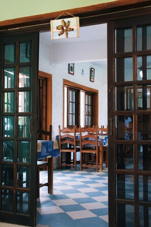 Khu sảnh