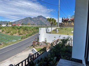 View from property - Volcano Side Kintamani Bali By Zuzu (Kintamani)