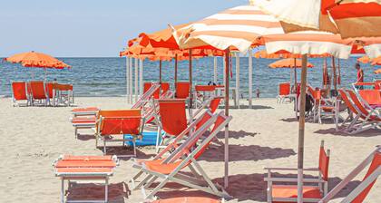 2 bedroom lovely apartment in Marina di Carrara