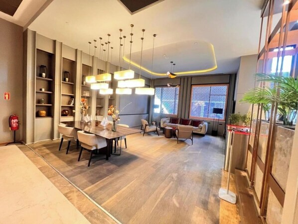 Room - G Tower Residence - Near Mimar Sinan Metro Station (Istanbul)