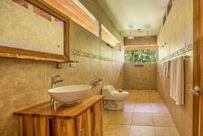 Room - Drake Bay Getaway Resort By Sandglass (Drake Bay)