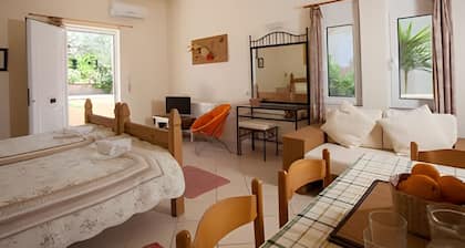 New Kydonia Suites And Studio