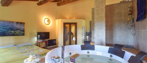 4 Schlafzimmer, Reisekinderbett, kostenloses WLAN