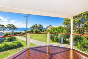 Terrace/patio - Aidan at Bawley Point with Ocean Views (Bawley Point)