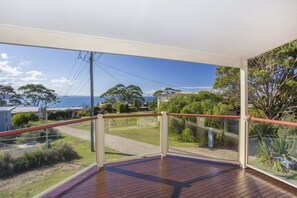 Terrace/patio - Aidan at Bawley Point with Ocean Views (Bawley Point)