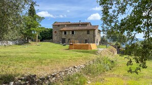 Exterior - Gorgeous home in Cavriglia (AR) (Cavriglia (AR))