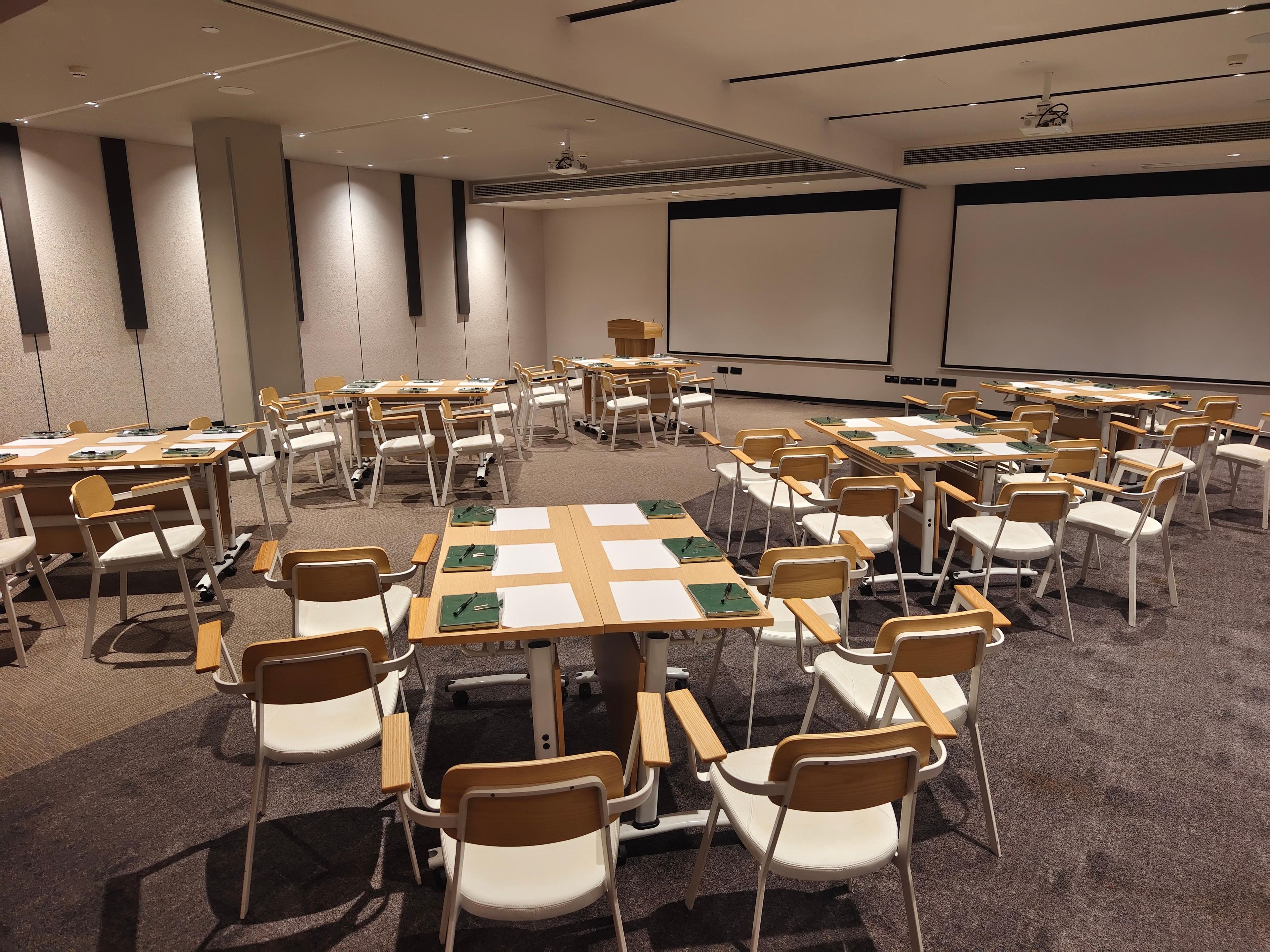 Meeting facility