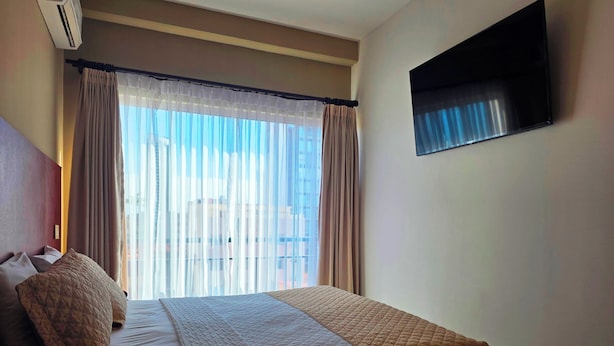 Ảnh chưa phân loại, 1 trong số 45 ảnh, nút