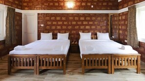 Room - Aara Jungle Resort (Mettupalayam)