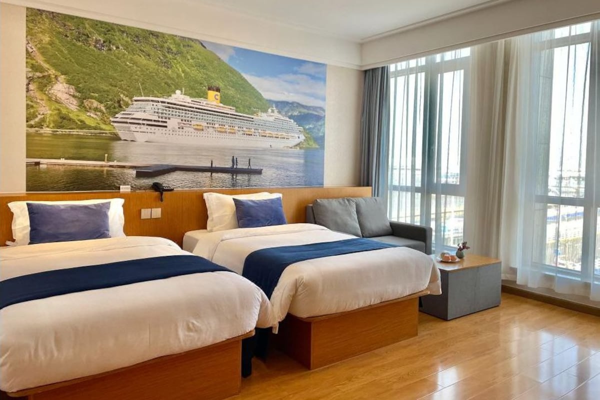 River view Twin beds room