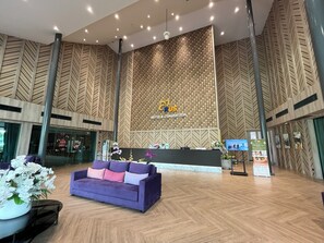 Lobby - Rus Hotel&convention Ayutthaya (Bangkok)