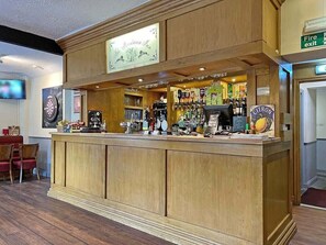 Bar (on property) - Woodman Inn (Bedale)