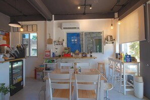 Restaurant - Hometel Barrio House Mactan By Zuzu (Lapu-Lapu)