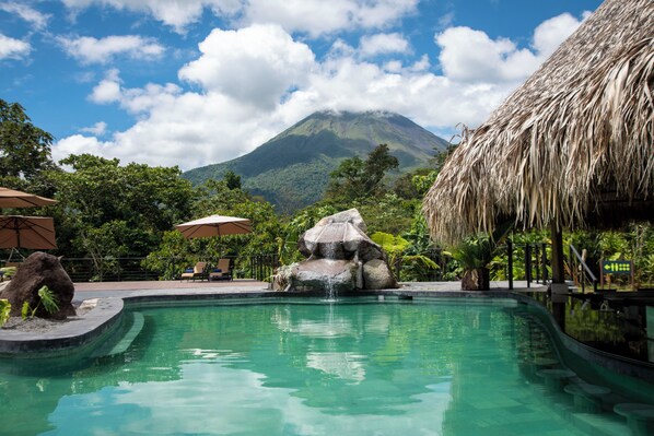 Pool - Arenal Manoa Resort And Hot Springs (La Fortuna)