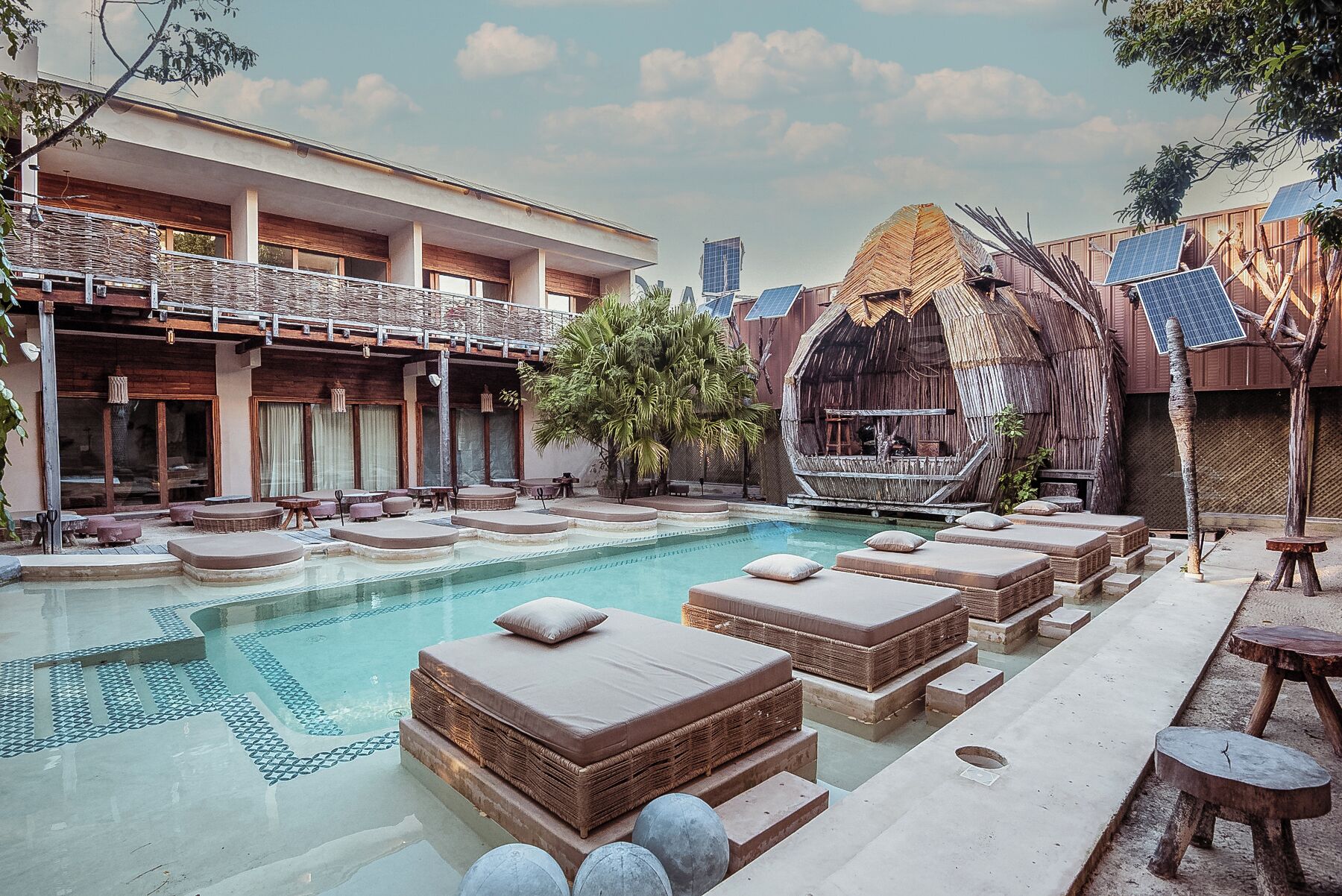 Pool