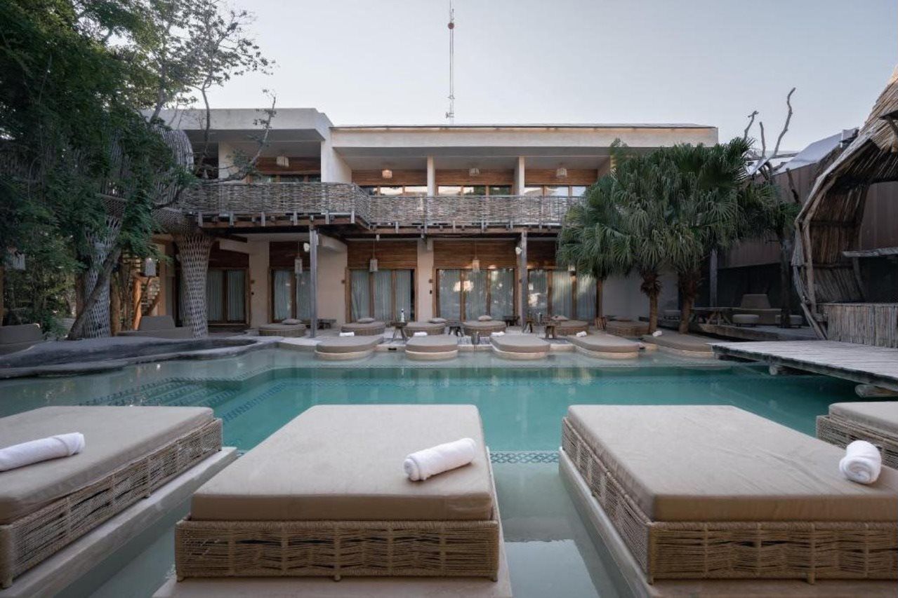 Pool