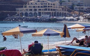Beach - Renia Hotel (Malevizi)