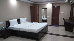 Room - The Nisarga Grand Bangalore India (Bengaluru)