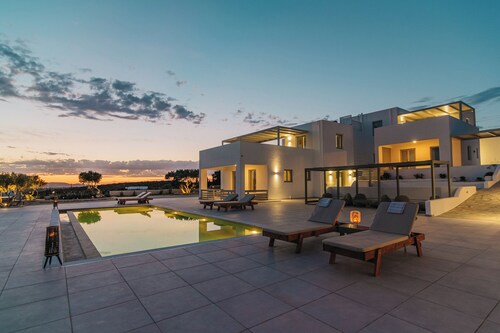 Olive Garden Luxury Resort