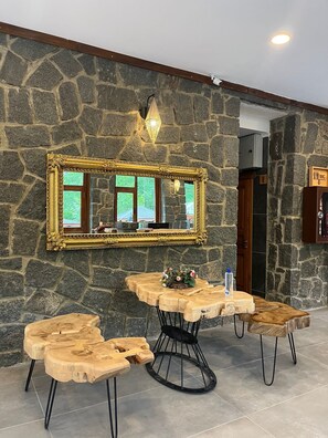 Lobby - Teona Bungalov (Findikli)