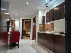 Room - Golden New Heraa (Jeddah)