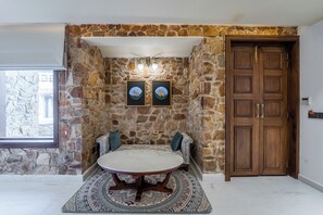 Interior - Juna Mahal Jungle Resort (Sawai Madhopur)