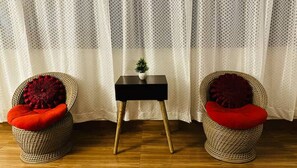Room - The Castleton Mansion And The Castleton Apartment (Guwahati)