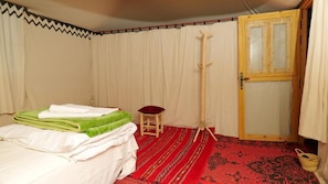 Room - Nomad Camp (Erfoud)