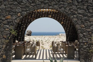 Lobby - Elysian Retreat (Santorini)
