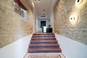 내부