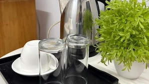 قهوة و/أو ماكينة صنع القهوة