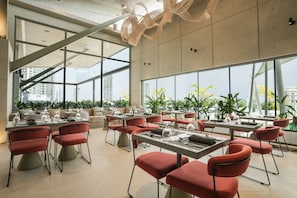 View from property - Sesaya Poshtel & Bistro (Sri Jayawardenepura Kotte)