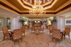 Lobby - The Biltmore Madinah (Madinah)