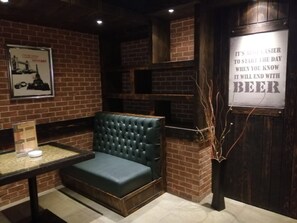 Bar (di hartanah)