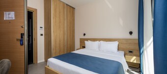 Royal Blue Resort And Residences
