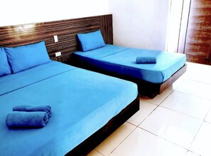 Room - Reddoorz @ Sir G Hotel D'mall Boracay (Boracay Island)
