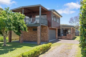 Exterior - Barker Retreat at Burrill Lake (Burrill Lake)
