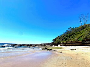 Beach nearby - Bawley Grove at Bawley Point with Heated Pool (Termeil)