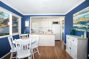 Fridge, microwave, oven, stovetop - Mollymook Beach Cottage (Mollymook Beach)