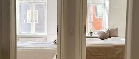 3 bedrooms, iron/ironing board, travel cot, free WiFi