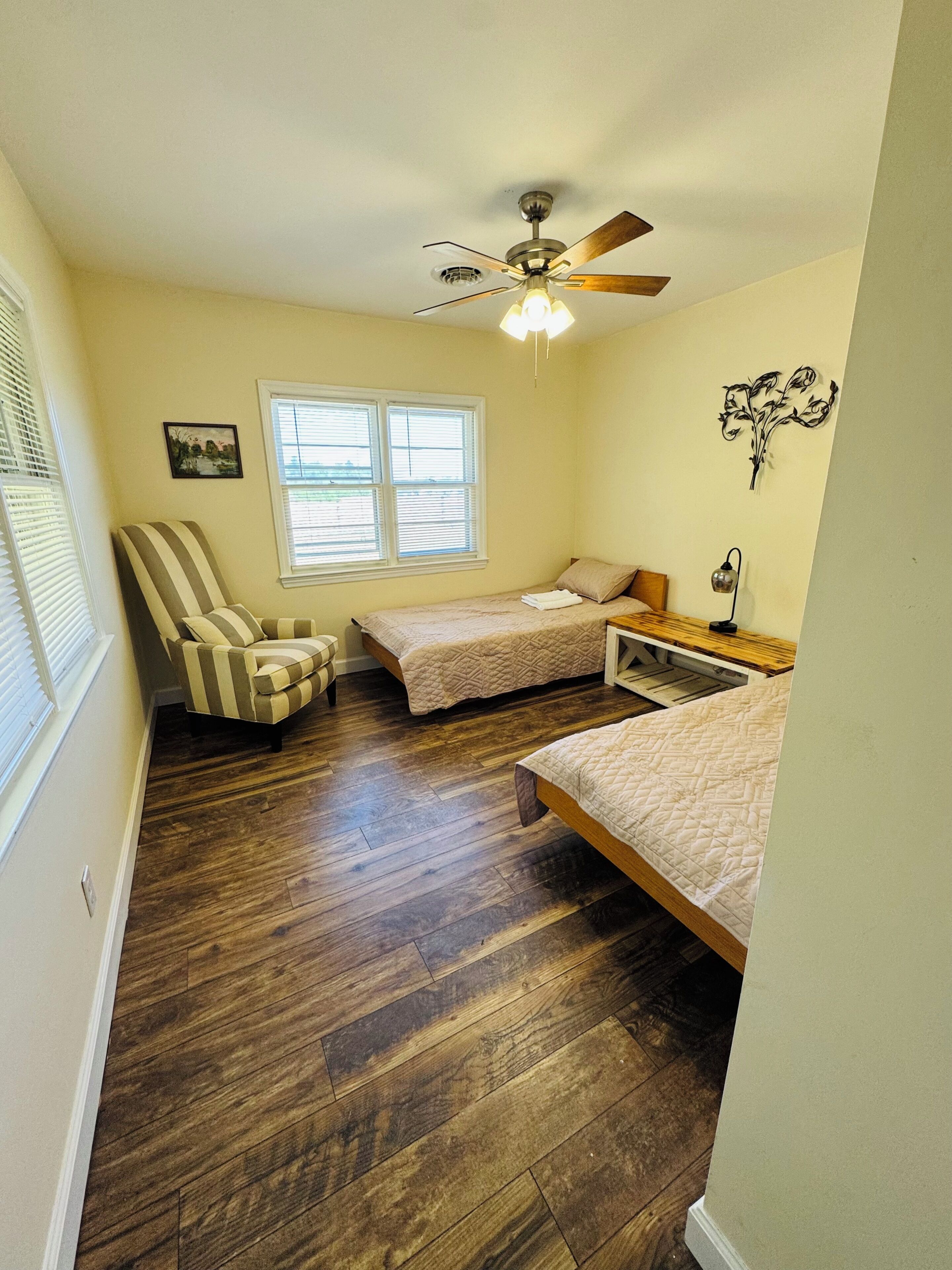 3 bedrooms, WiFi, bed sheets