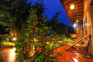 Terrace/patio - Tam Coc Horizon Bungalow (Hoa Lu)