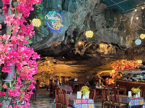 Dining - Tam Coc Horizon Bungalow (Hoa Lu)