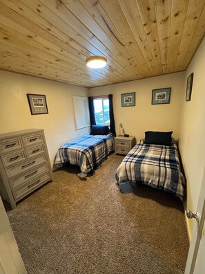 2 chambres, fer et planche Ă repasser, Wi-Fi, draps fournis